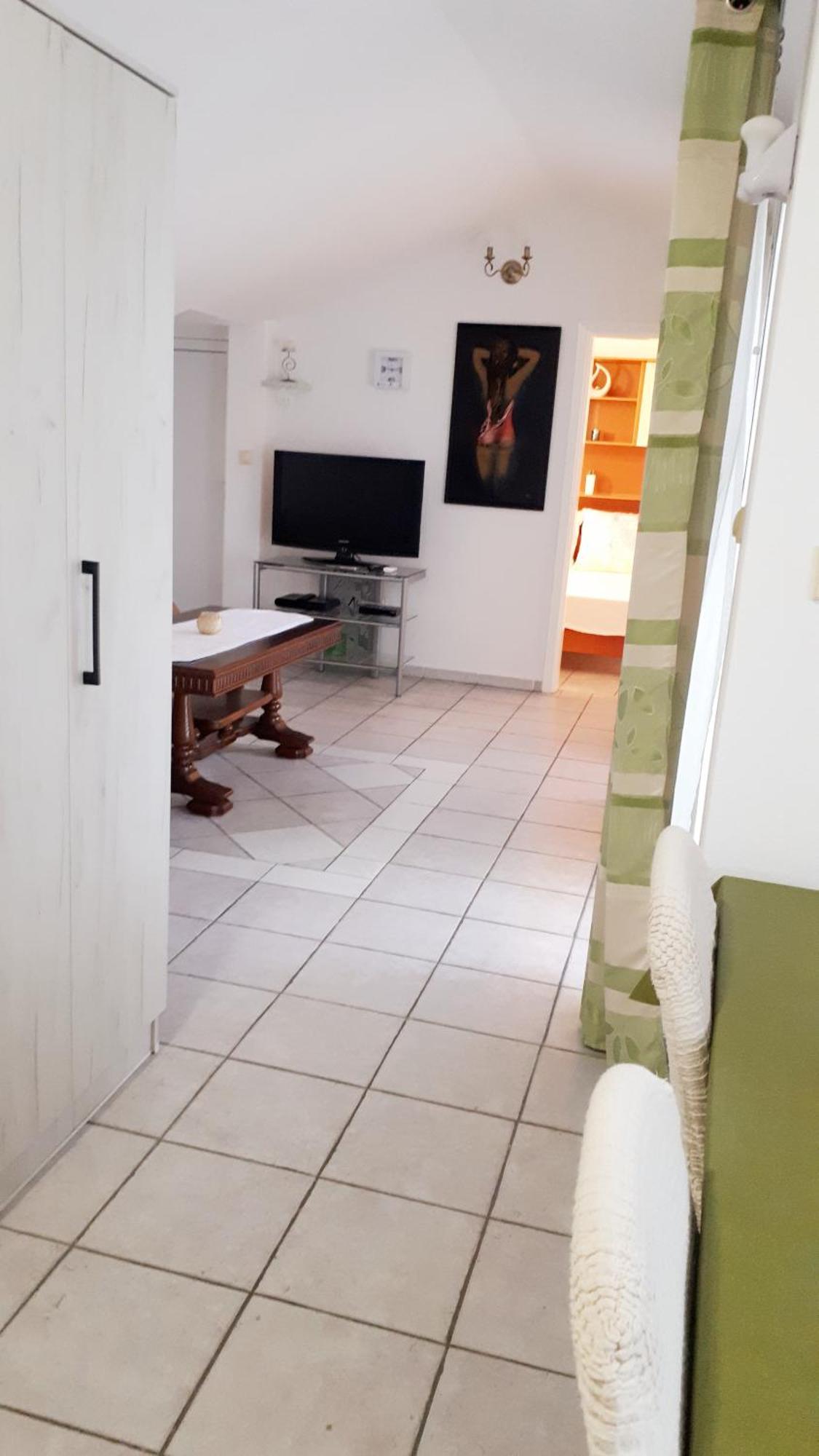 Apartmani Kalinic Bijela Værelse billede