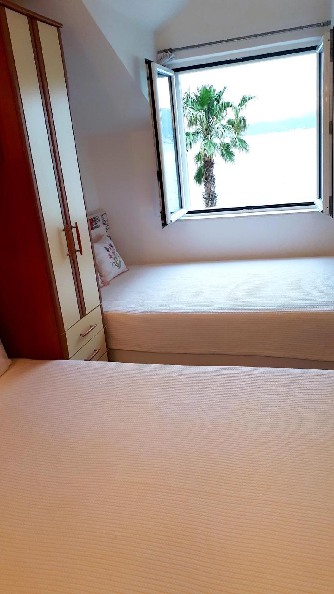 Apartmani Kalinic Bijela Værelse billede